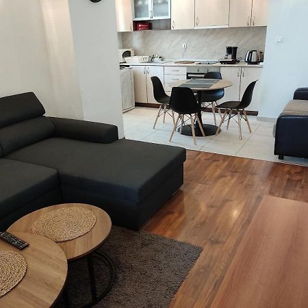 Family 2 Bed Apartment In Bansko Esterno foto