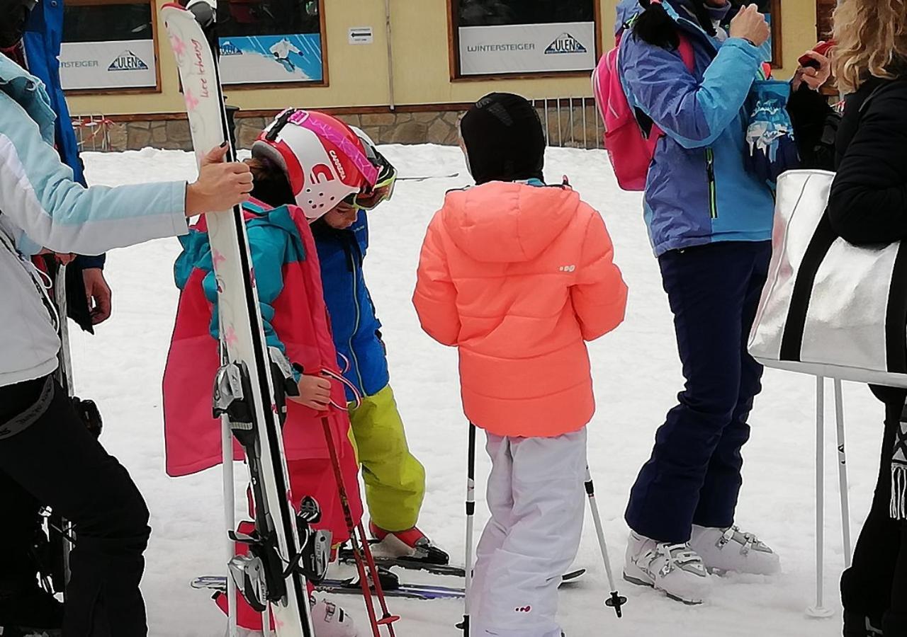 Family 2 Bed Apartment In Bansko Esterno foto