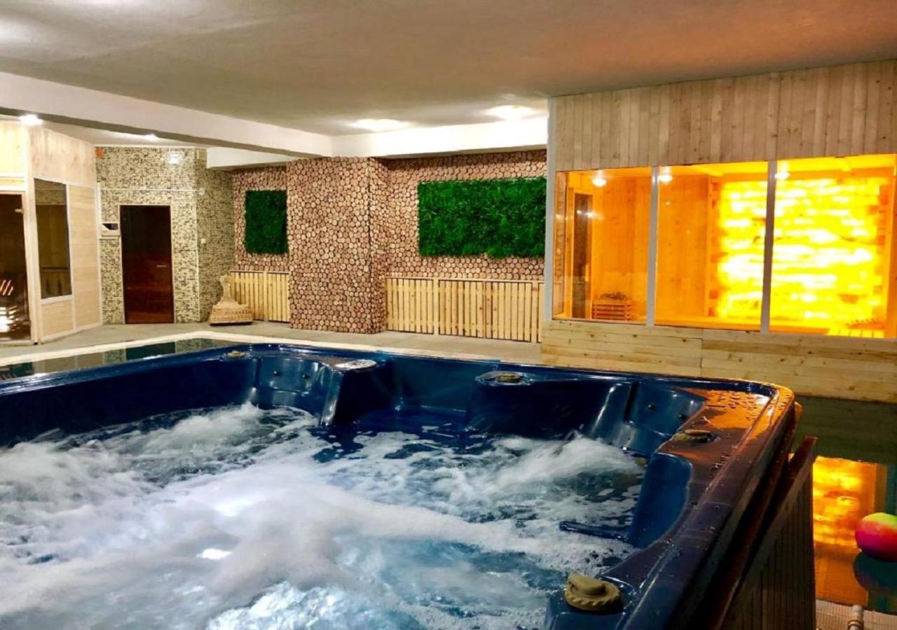 Family 2 Bed Apartment In Bansko Esterno foto