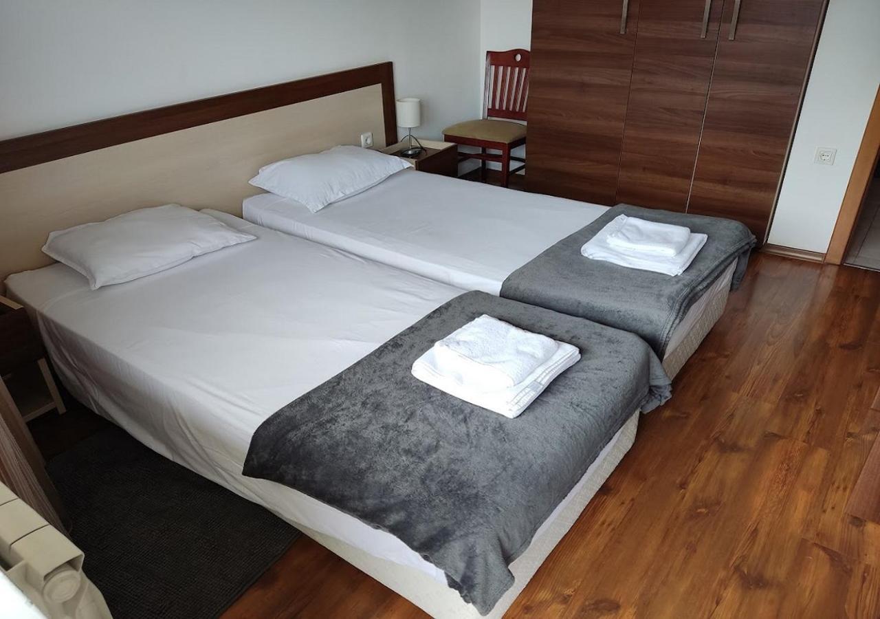 Family 2 Bed Apartment In Bansko Esterno foto